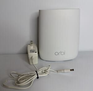 NETGEAR Orbi RBS20 AC2200 Tri-Band Wi-Fi Coverage Whole Home Satellite W/ Power